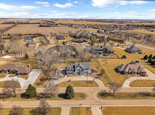 2430 Pheasant Run Blvd, Aberdeen, SD 57401