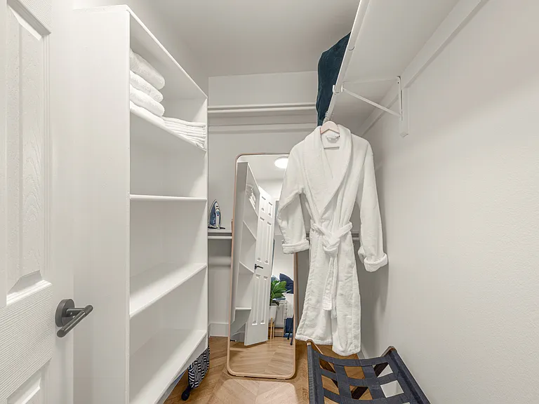 1203 Spriggs Ct — Photo 46