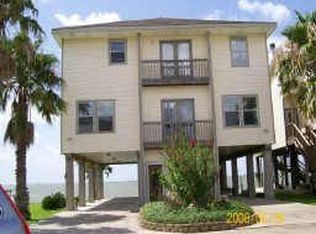 1311 Edwards Dr, San Leon, TX 77539