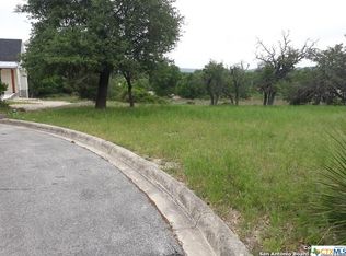 105 Glen Oaks Dr, Kerrville, TX 78028