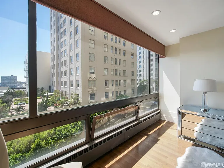 1177 California St #312 — Photo 21