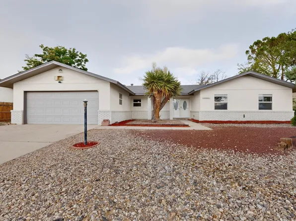 4005 Torrey Pines Rd SE, Rio Rancho, NM 87124