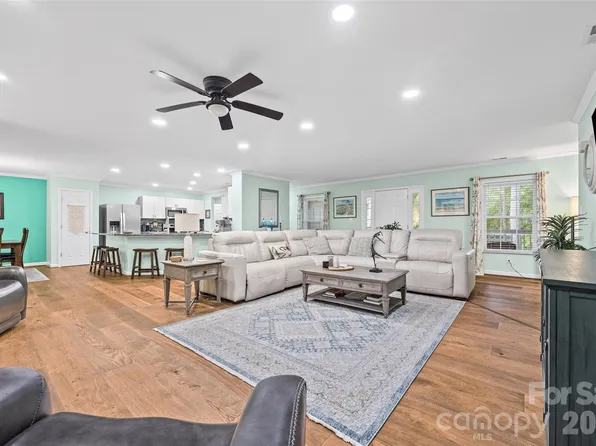 291 Education Ln, York, SC 29745