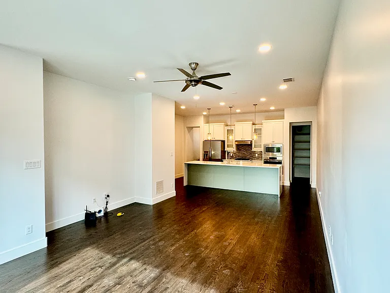 3018 Zenia Dr — Photo 11