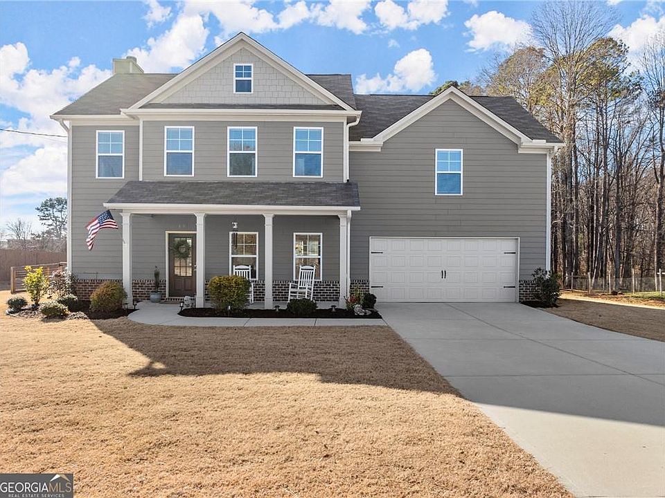 1st image of 99 Cedar Dr