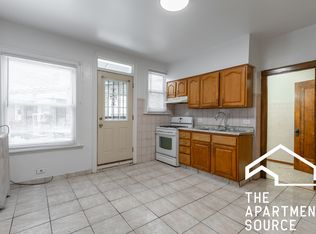 4921 W Berteau Ave #2, Chicago, IL 60641