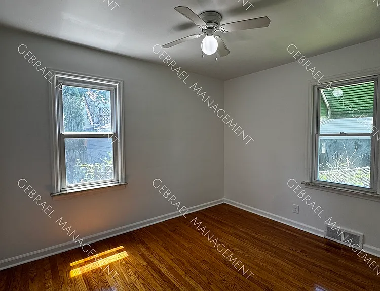 310 Chandler St — Photo 7