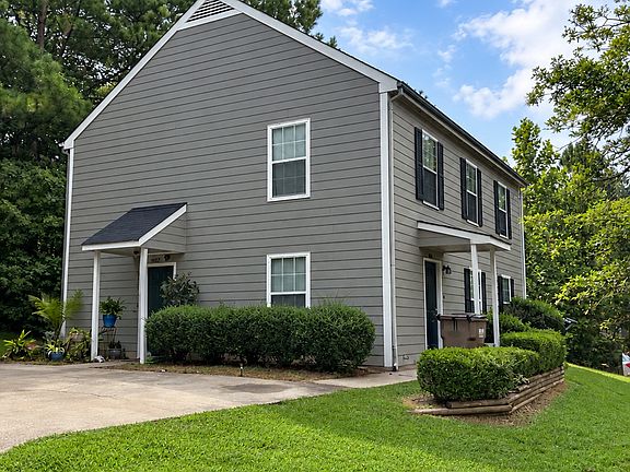 2nd image of 4737 Victoria Dr