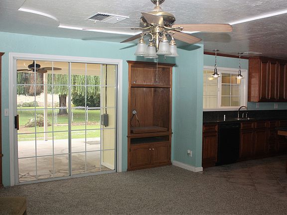 5th image of 3617 E Noble Ave