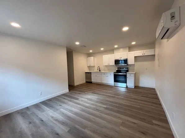 4338 University, 4338 University Ave #D, Riverside, CA 92501