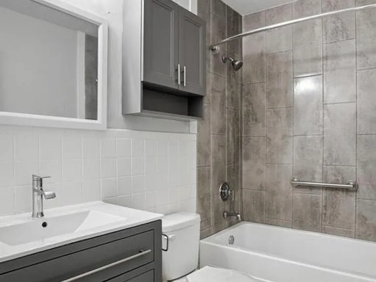 4628 Johnson St NE #2 — Photo 8