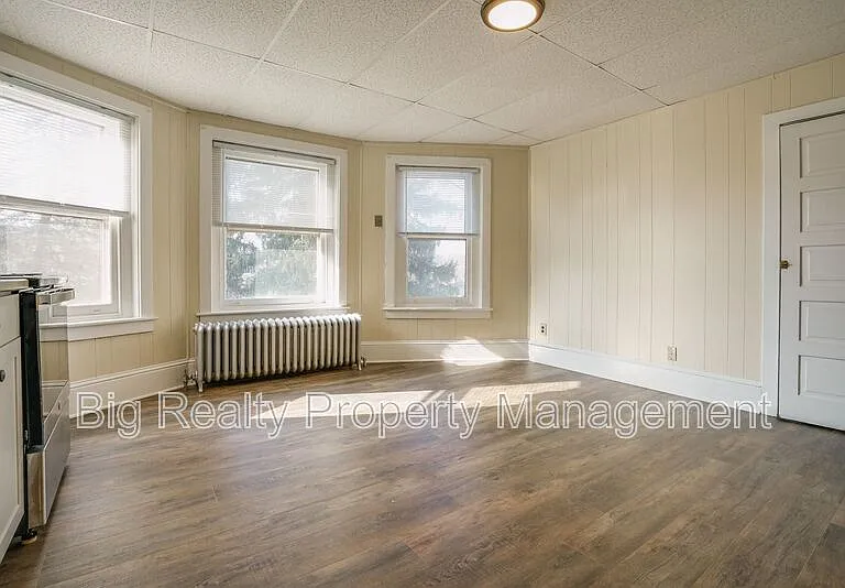 324 New St #3 — Photo 17