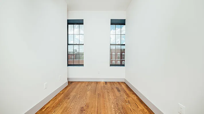 Rented by Nooklyn NYC LLC | media 11