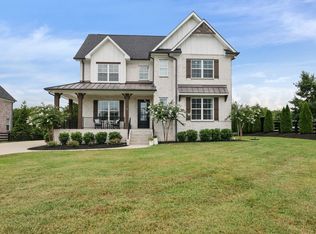 1736 Saundersville Rd, Hendersonville, TN 37075