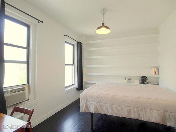 5th image of 317 E 18th St APT 6A