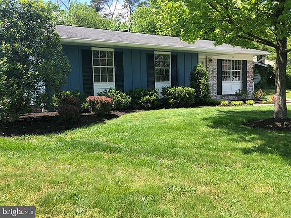 2nd image of 551 Lanny Ct