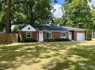 2002 Farragut Ave, Toledo, OH 43613