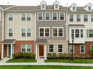 3 Eisenhower Ln, Wood Ridge, NJ 07075