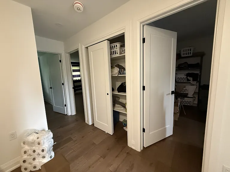 660 Hochelaga St #30 — Photo 30