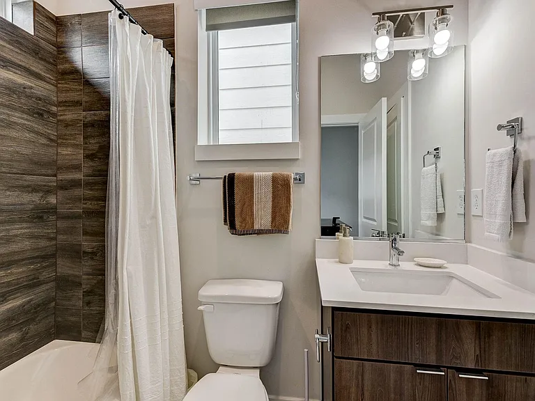 5857 Dolores St — Photo 45