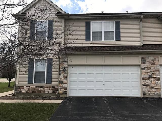 1st image of 752 Dillon Ct #752
