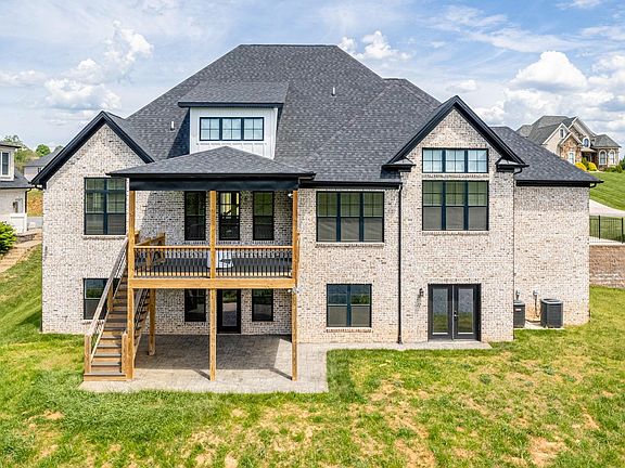 3rd image of 1796 Lake Manor Dr