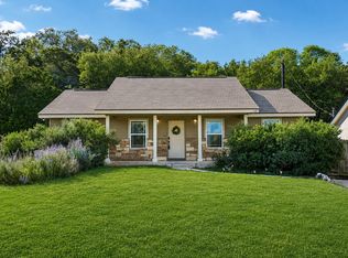 1427 Bonnyview Dr, Canyon Lake, TX 78133
