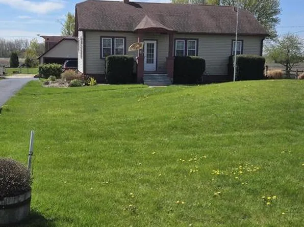 10803 Spring STREET, Mount Pleasant, WI 53177