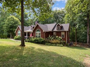 1350 Loann Ave, Kingston Springs, TN 37082