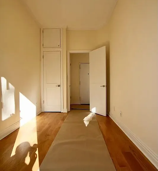 122 W 75th St #3B — Photo 3