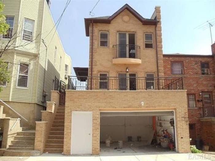 2038 Blackrock Ave, Bronx, NY 10472 Zillow