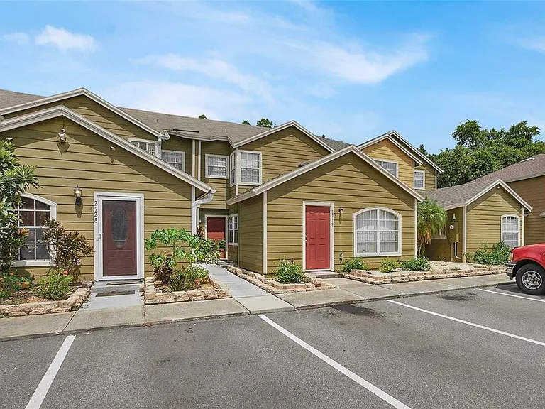 2918 Fan Palm Dr — Photo 1
