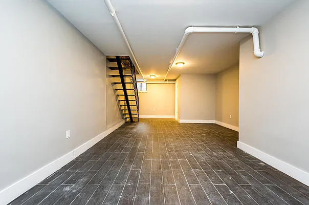 Rented by Nooklyn NYC LLC | media 28