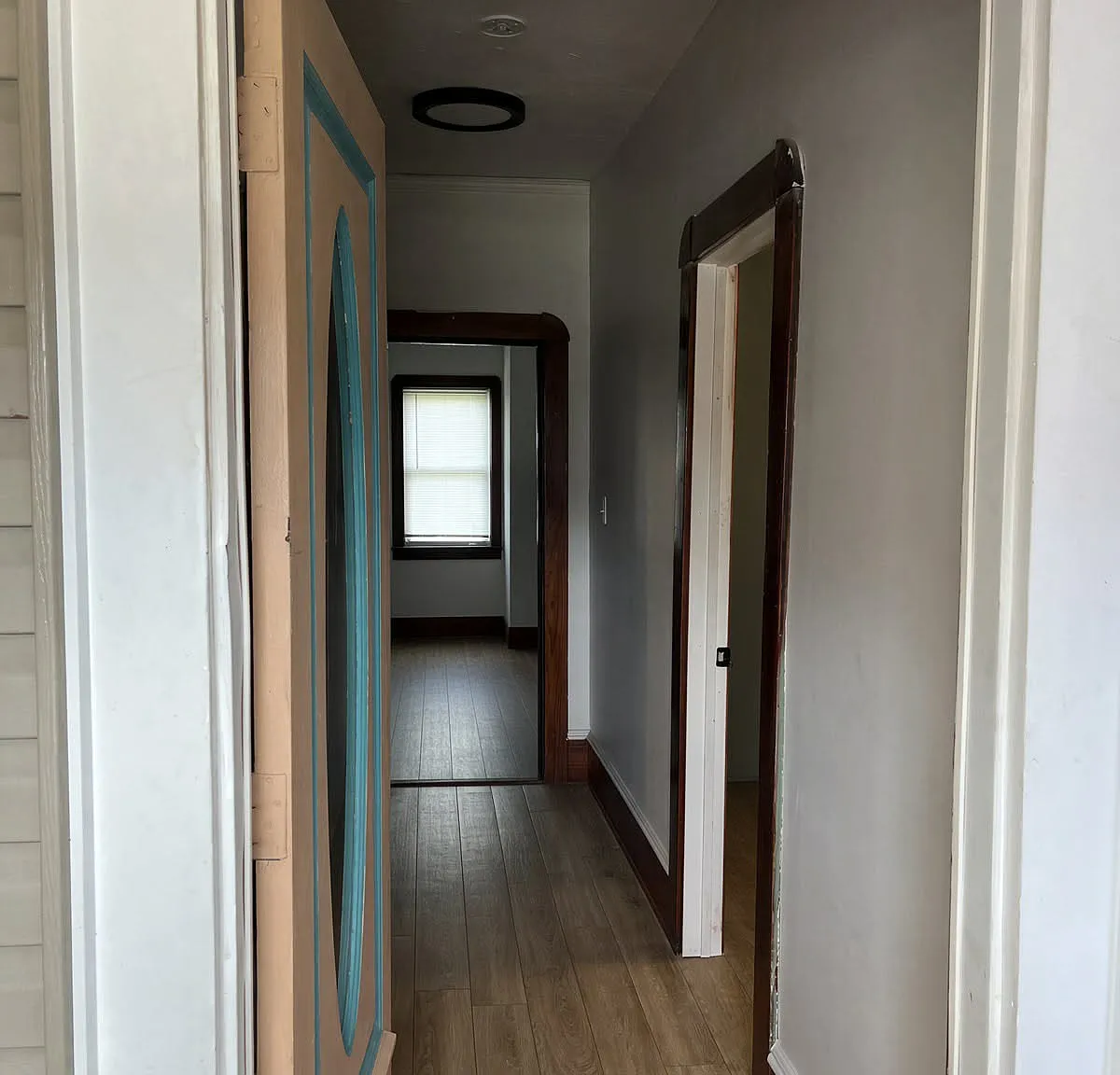 2 bed, 780 sqft, $1,800 — Photo 1