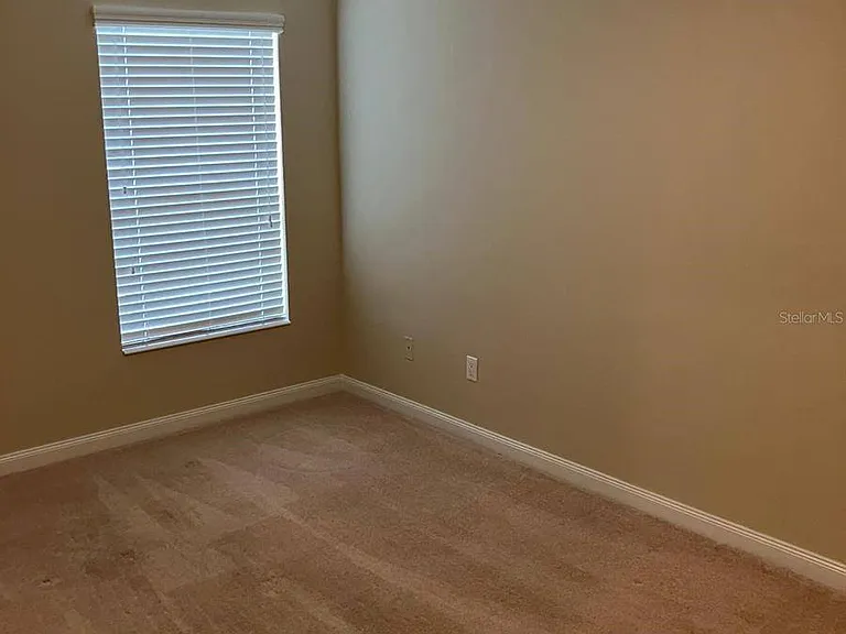 11896 Fiore Dr — Photo 23