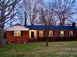 612 2nd Ave NE, Conover, NC 28613