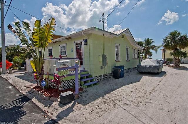1st image of 4340 Estero Blvd