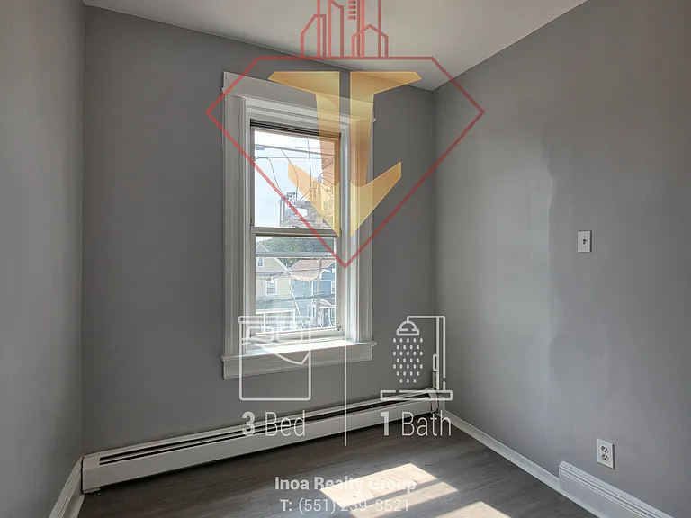 695 Kennedy Blvd #C — Photo 25