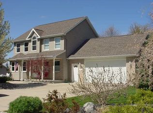 2336 Hickory Ct, Auburn, MI 48611