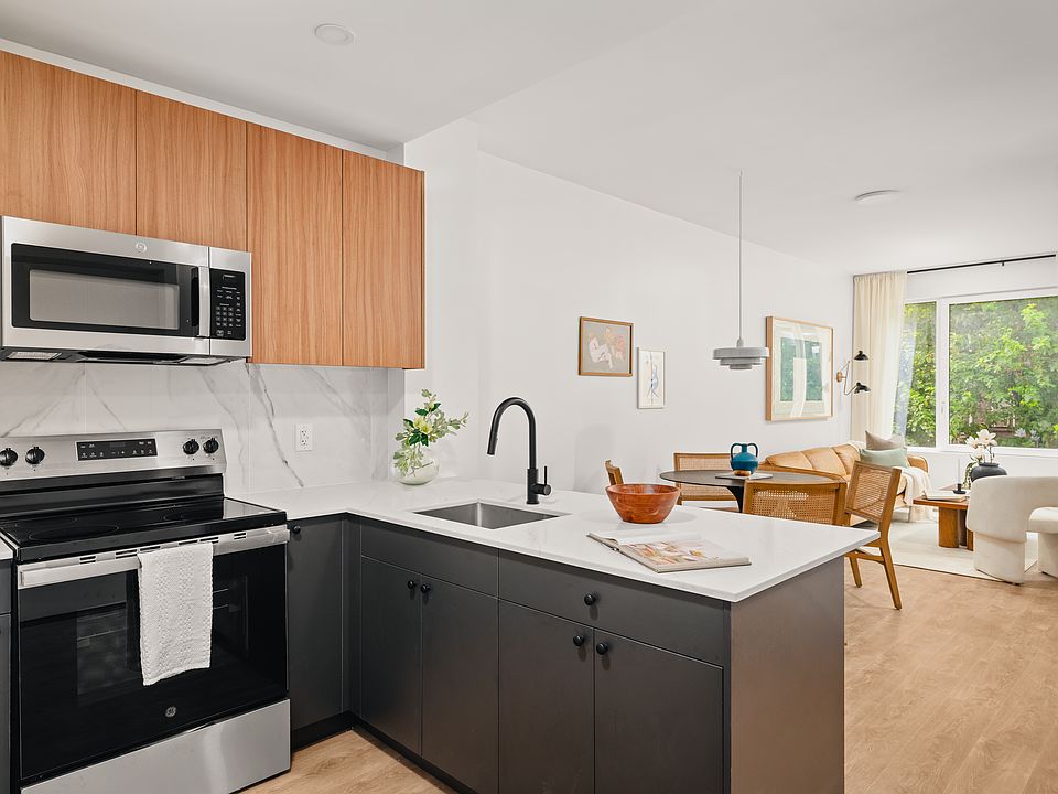 1st image of 1832 Fulton St #2F