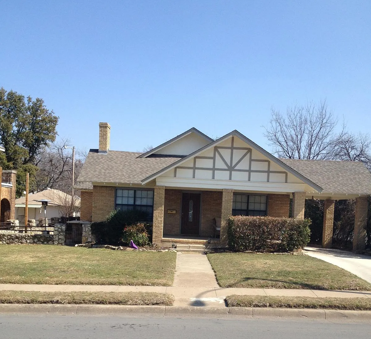 4 bed, 1929 sqft, $5,000 — Photo 1