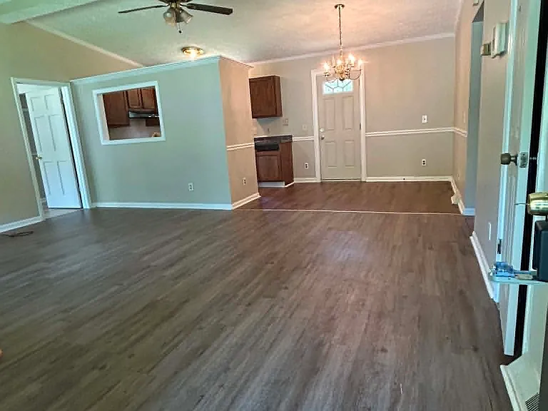 4704 High Oak Dr — Photo 2