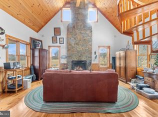 7099 Glen Curtiss Ln, Warrenton, VA 20187
