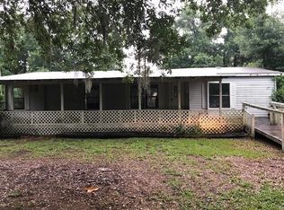 2306 Nichols Rd, Lithia, FL 33547