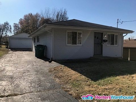 3rd image of 454 Scenic Dr