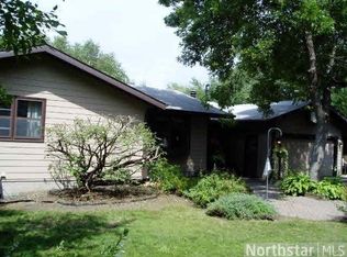 2033 Prosperity Rd, Saint Paul, MN 55109