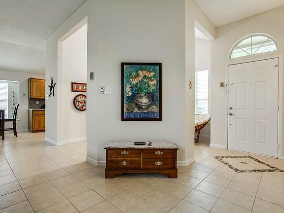 4th image of 4241 Keys Dr