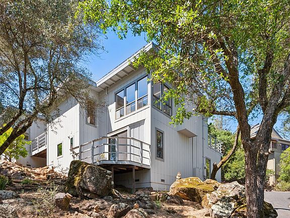 2nd image of 1475 Los Olivos Road