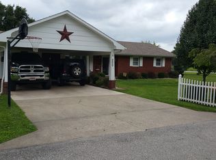 200 Johnson St, Grayson, KY 41143