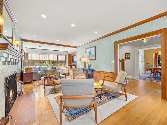 4th image of 31 Moss Hill Rd